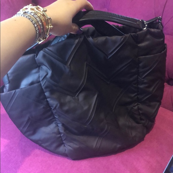 PleatsPlease shoulder/tote bag - Picture 11 of 11